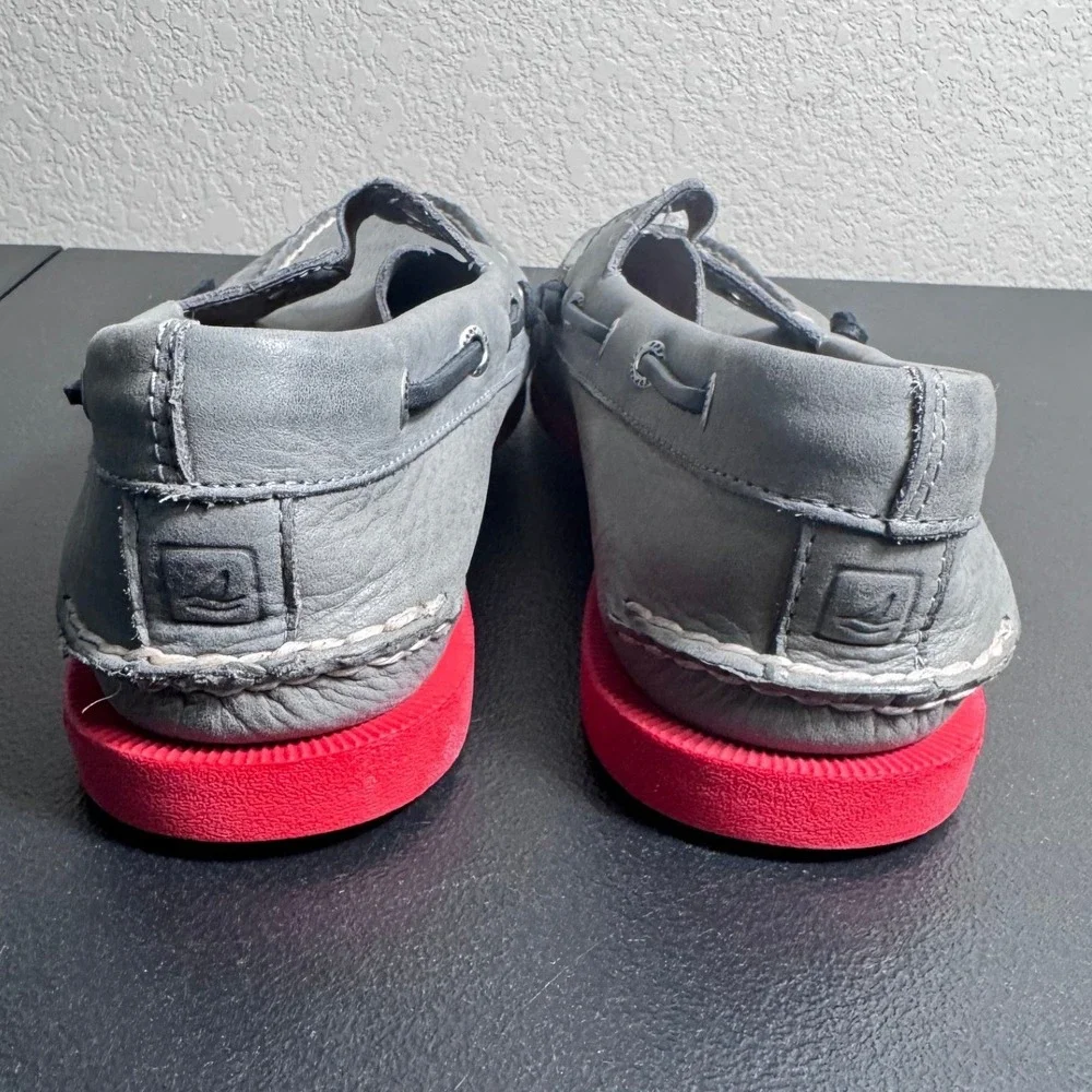 Sperry Top-Sider Mens 10.5 M Grey Leather Red Sole Boat Shoes Loafers 1049444